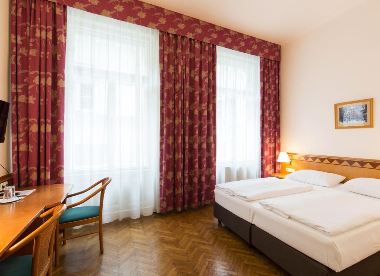 Hotel Post Wien Esterno foto