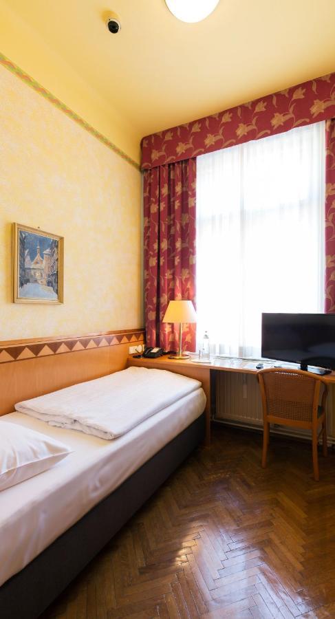 Hotel Post Wien Esterno foto