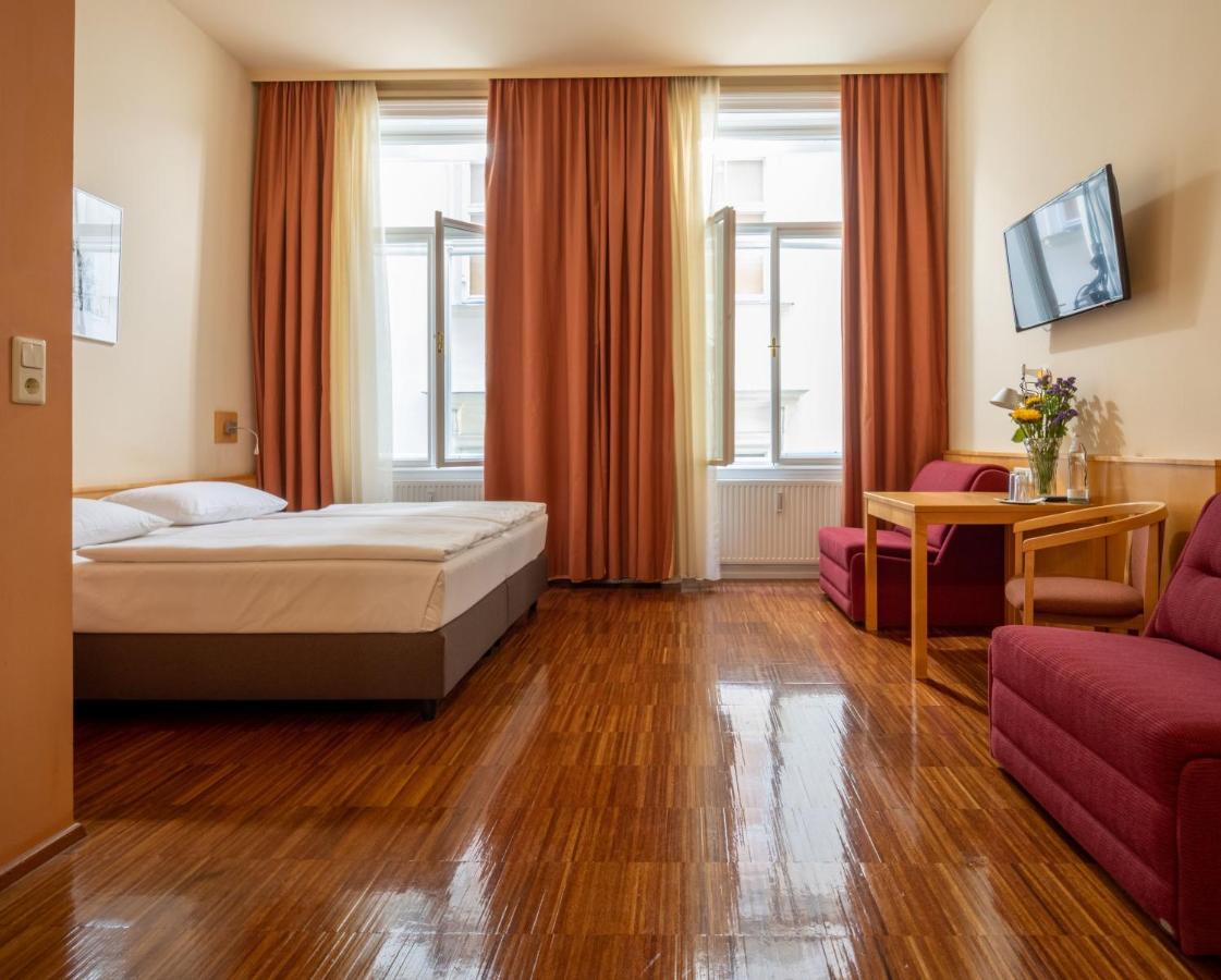 Hotel Post Wien Esterno foto