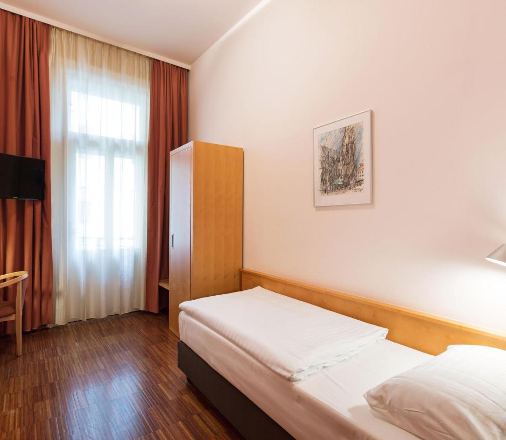 Hotel Post Wien Esterno foto