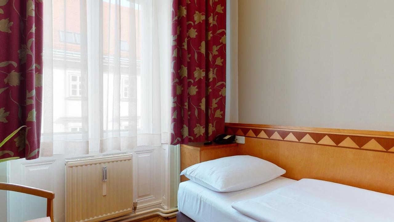Hotel Post Wien Esterno foto