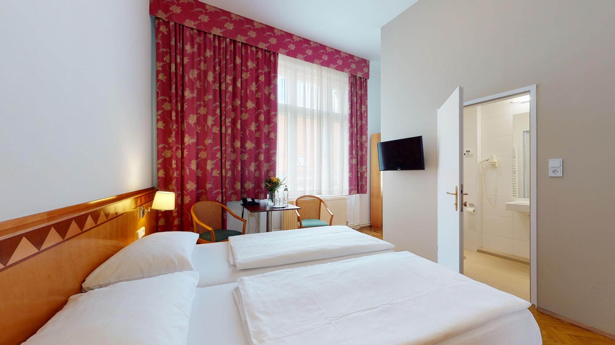 Hotel Post Wien Esterno foto