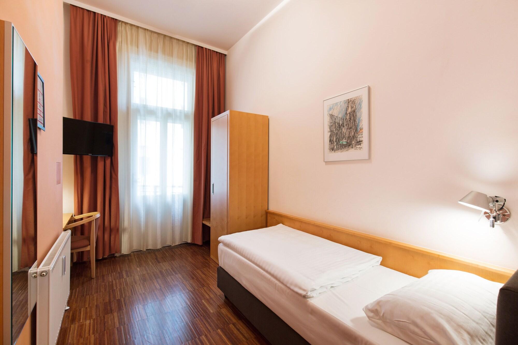 Hotel Post Wien Esterno foto