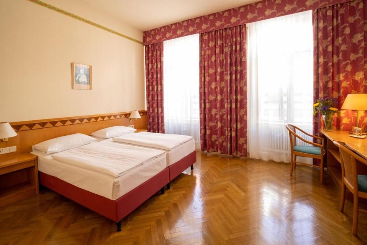 Hotel Post Wien Esterno foto