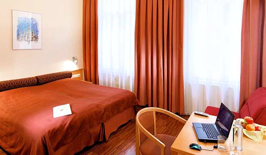 Hotel Post Wien Esterno foto