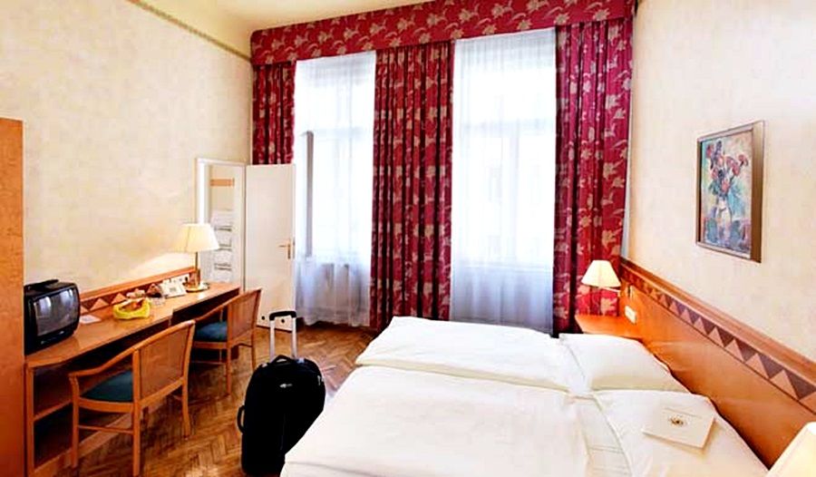 Hotel Post Wien Esterno foto
